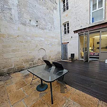 Appartement Cosy Avec Jardin Terrasse Et Bureau Separe Bordeaux
